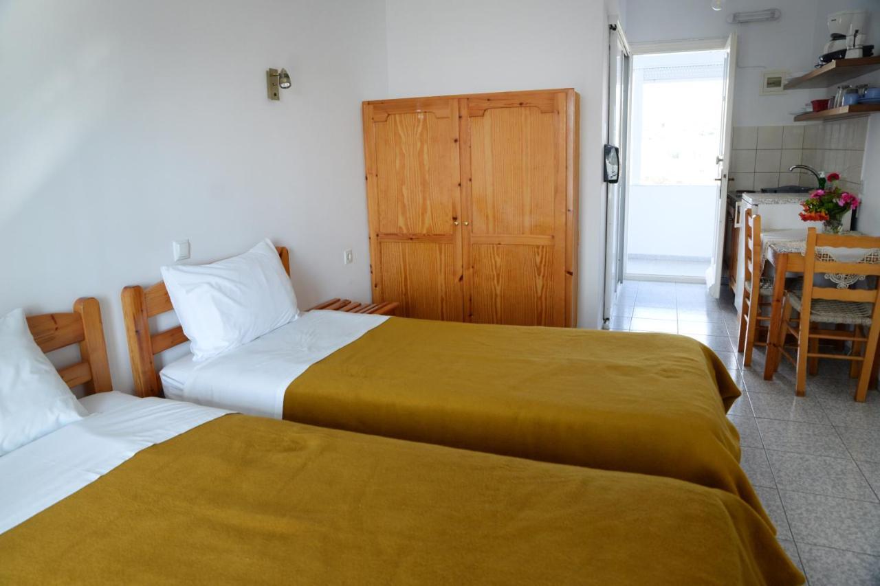 Studios Aeolos Kalymnos Myrties Esterno foto