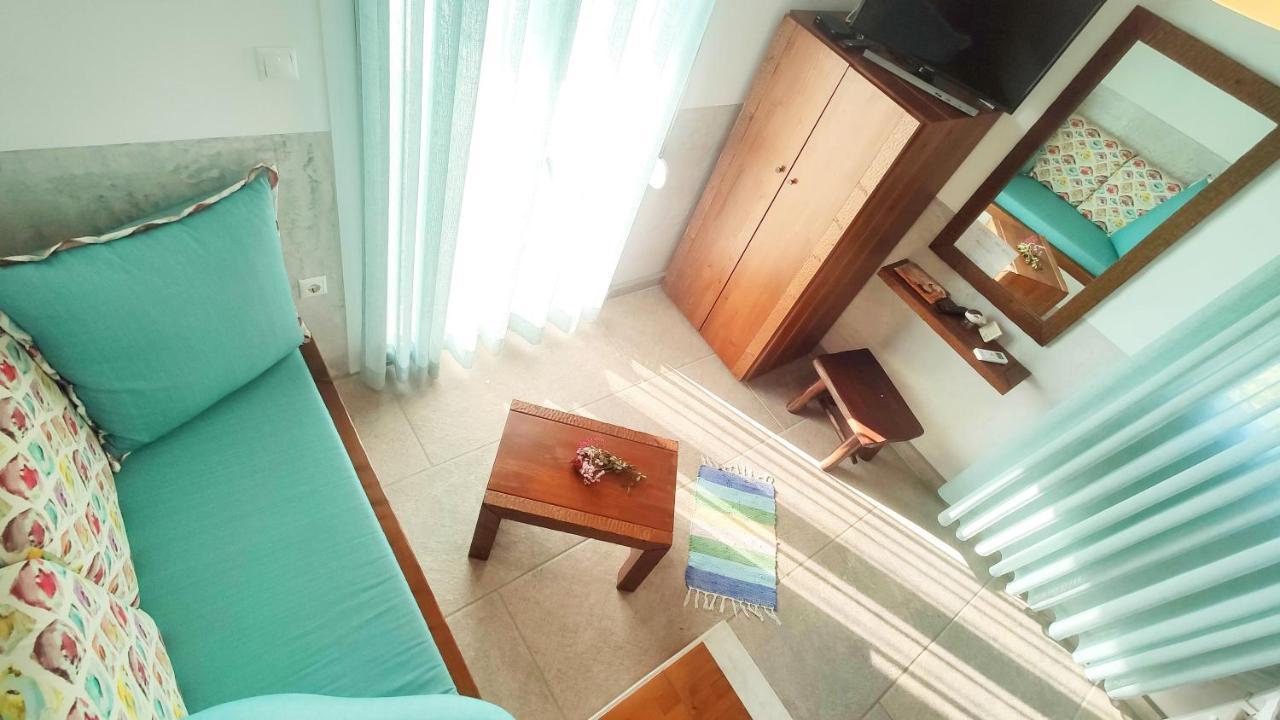 Studios Aeolos Kalymnos Myrties Esterno foto