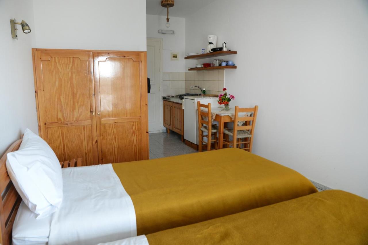 Studios Aeolos Kalymnos Myrties Esterno foto